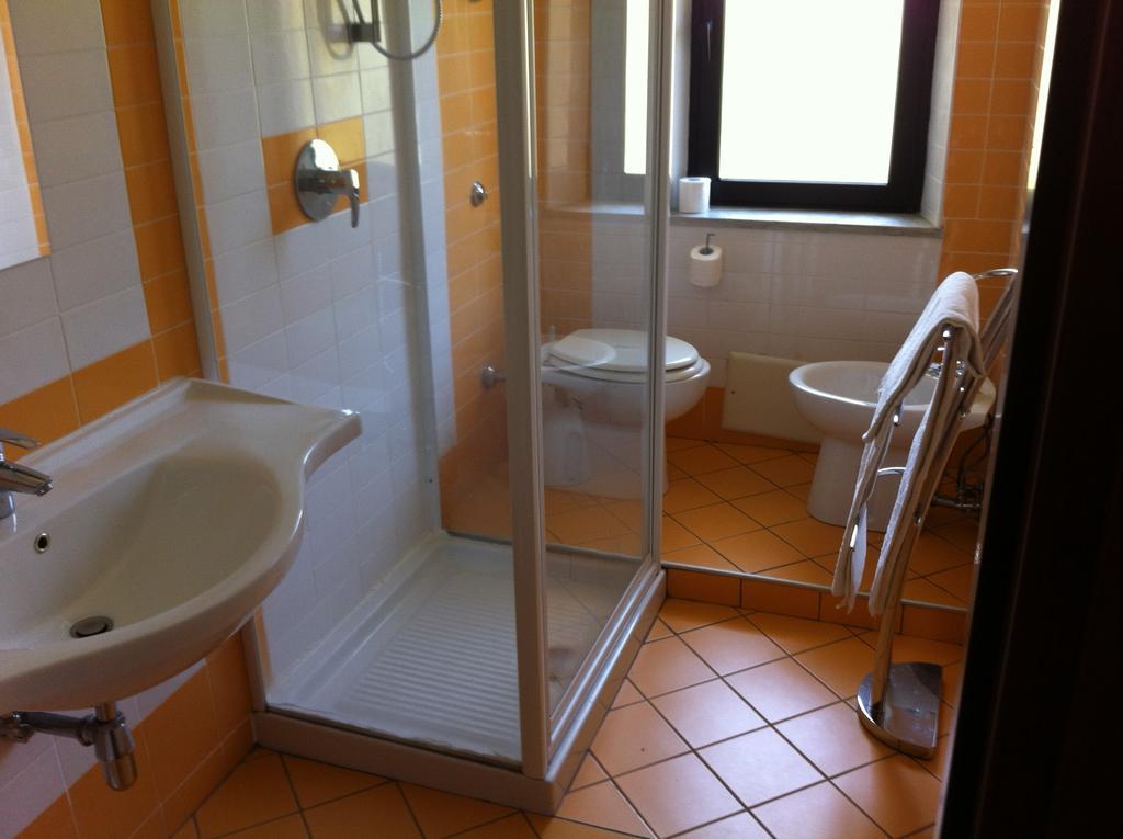 Hotel 106 Селия Марина Стая снимка