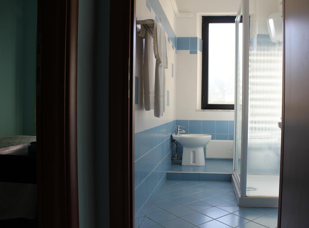 Hotel 106 Селия Марина Стая снимка